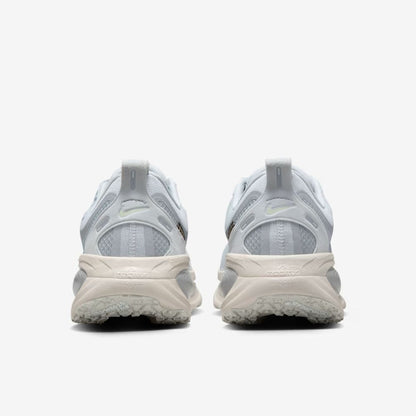 Nike Vomero 18 GORE-TEX 'Pure Platinum' HQ7001-003
