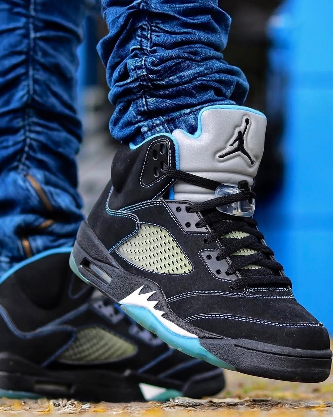 Air Jordan 5 Retro Black University Blue DD0587-008 (2026)